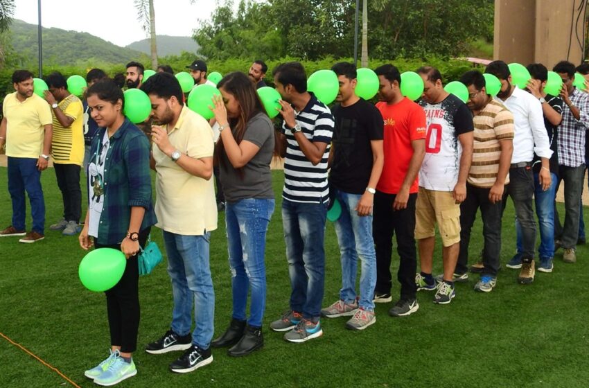 Top 10 Best Corporate Team Building Activities to Boost Productivity